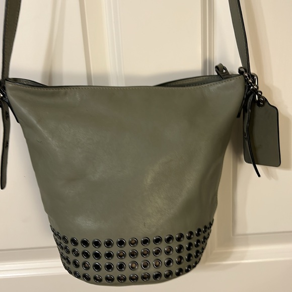 RARE Coach Preloved Bleeker Leather Mini Duffle in Olive Green. Great condition! - Picture 3 of 9